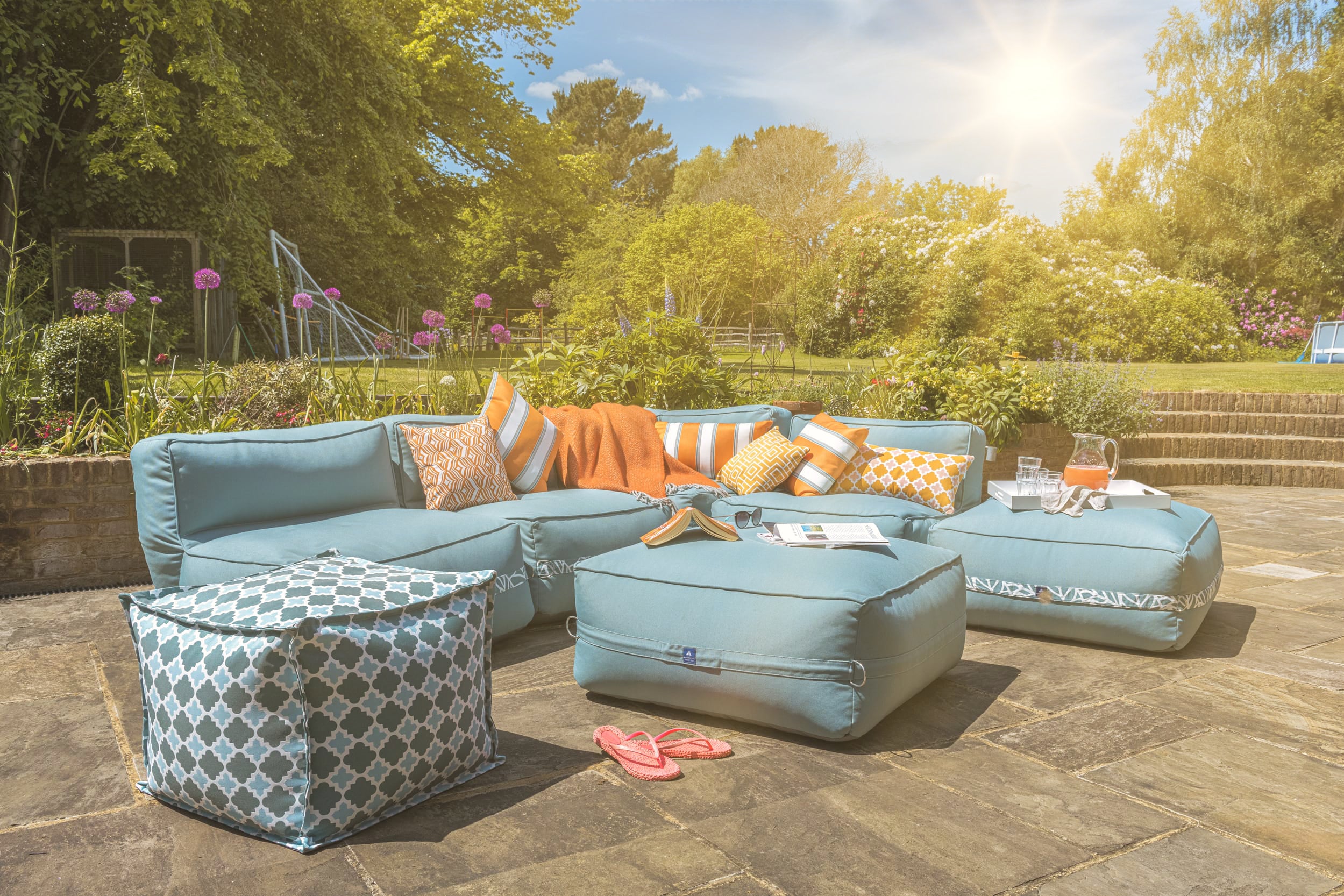 How to staycation at home - ideas for a luxury holiday in your own house - armadillosun