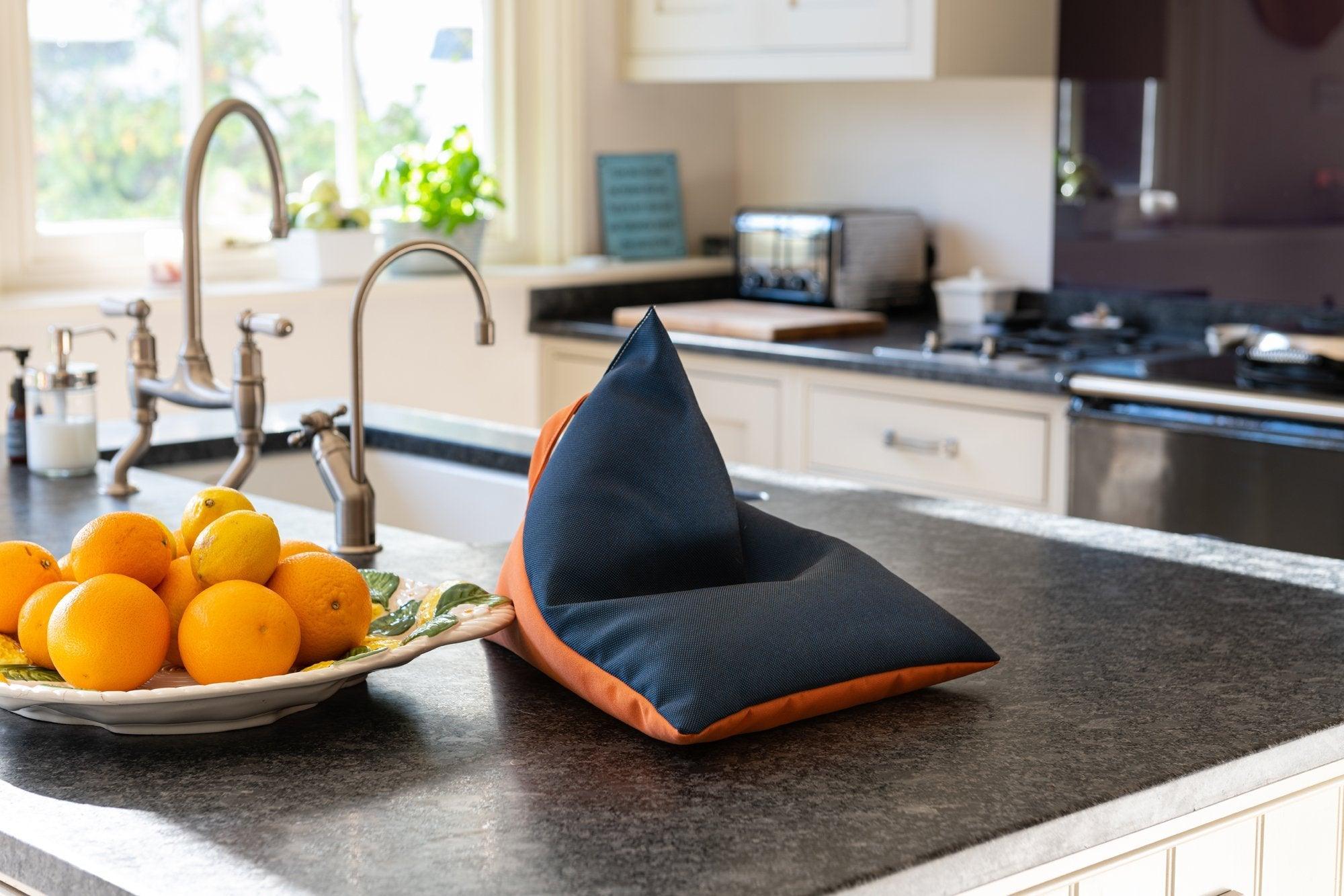 Bean Tablet Stands - armadillosun