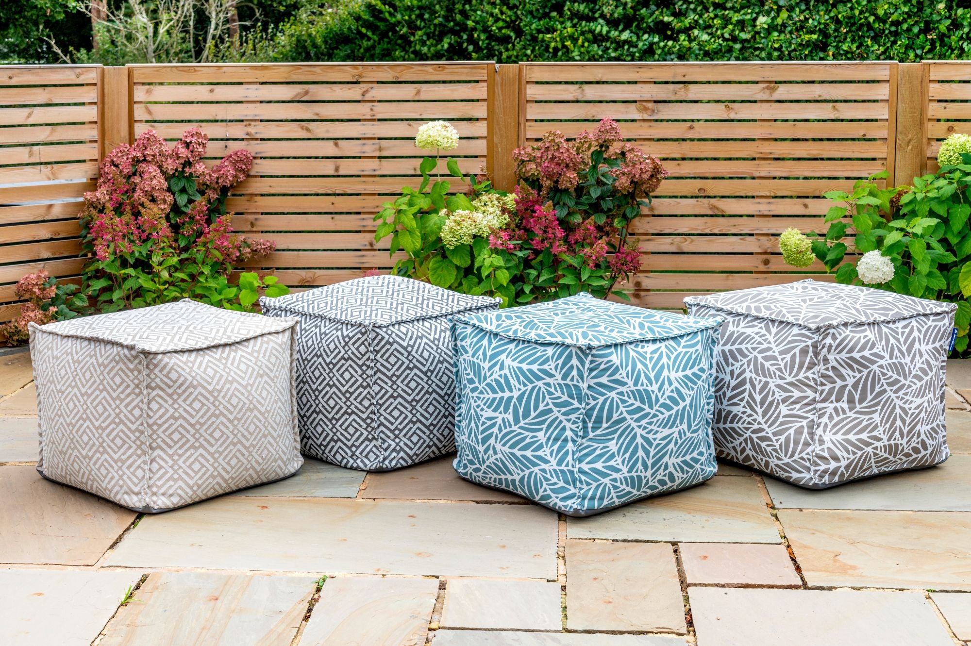 Weatherproof Garden Pouffé