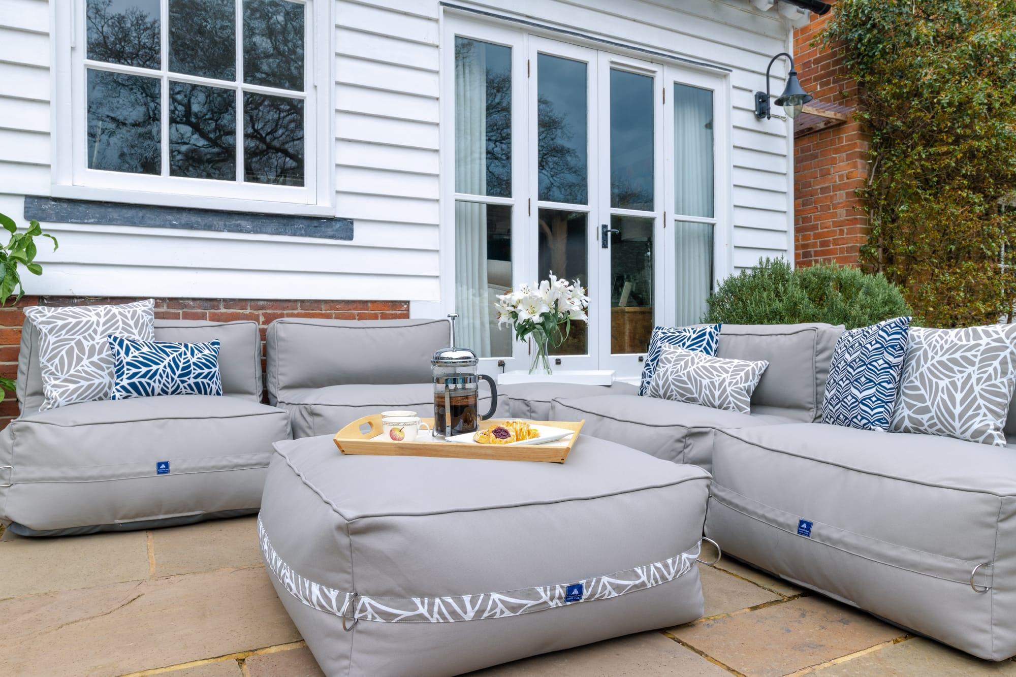 Luxury Cushion in Palm Navy - armadillosun