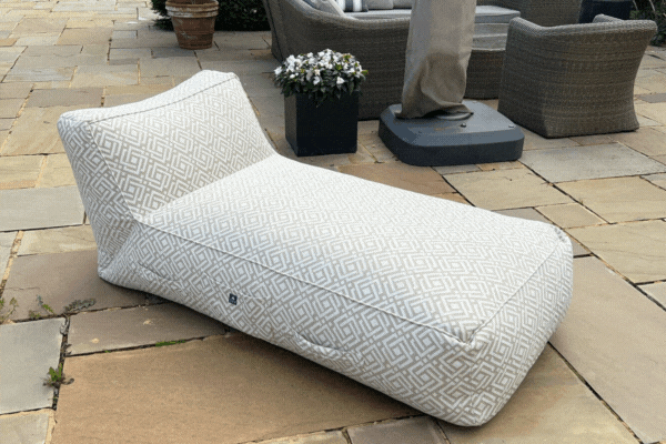 Winter Outdoor Cover - Luxury Sun Lounger - armadillosun