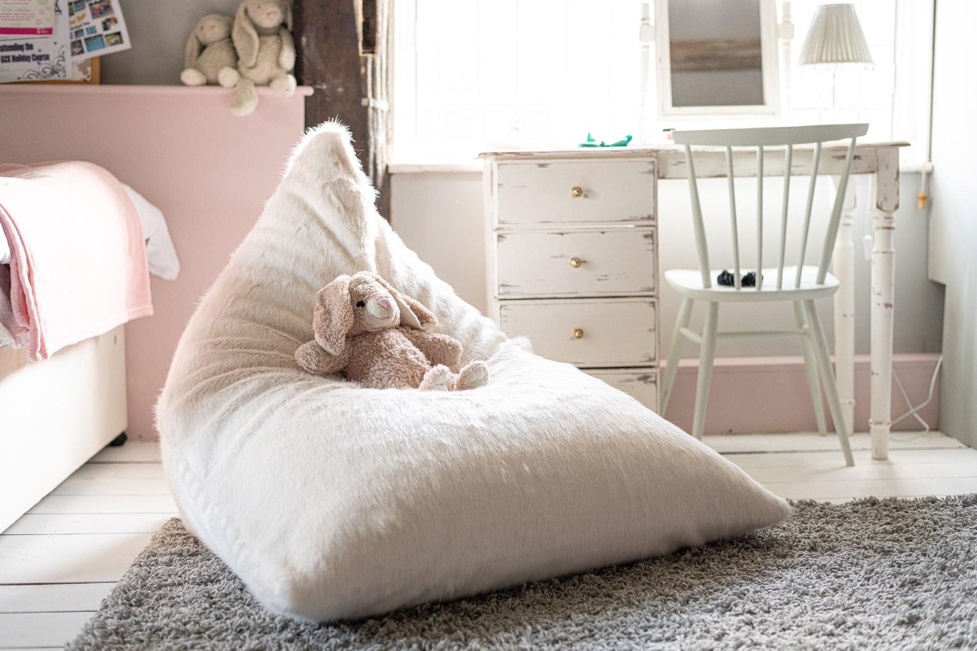 Get them something different this Christmas, a beautiful bean bag chair for kids - armadillosun