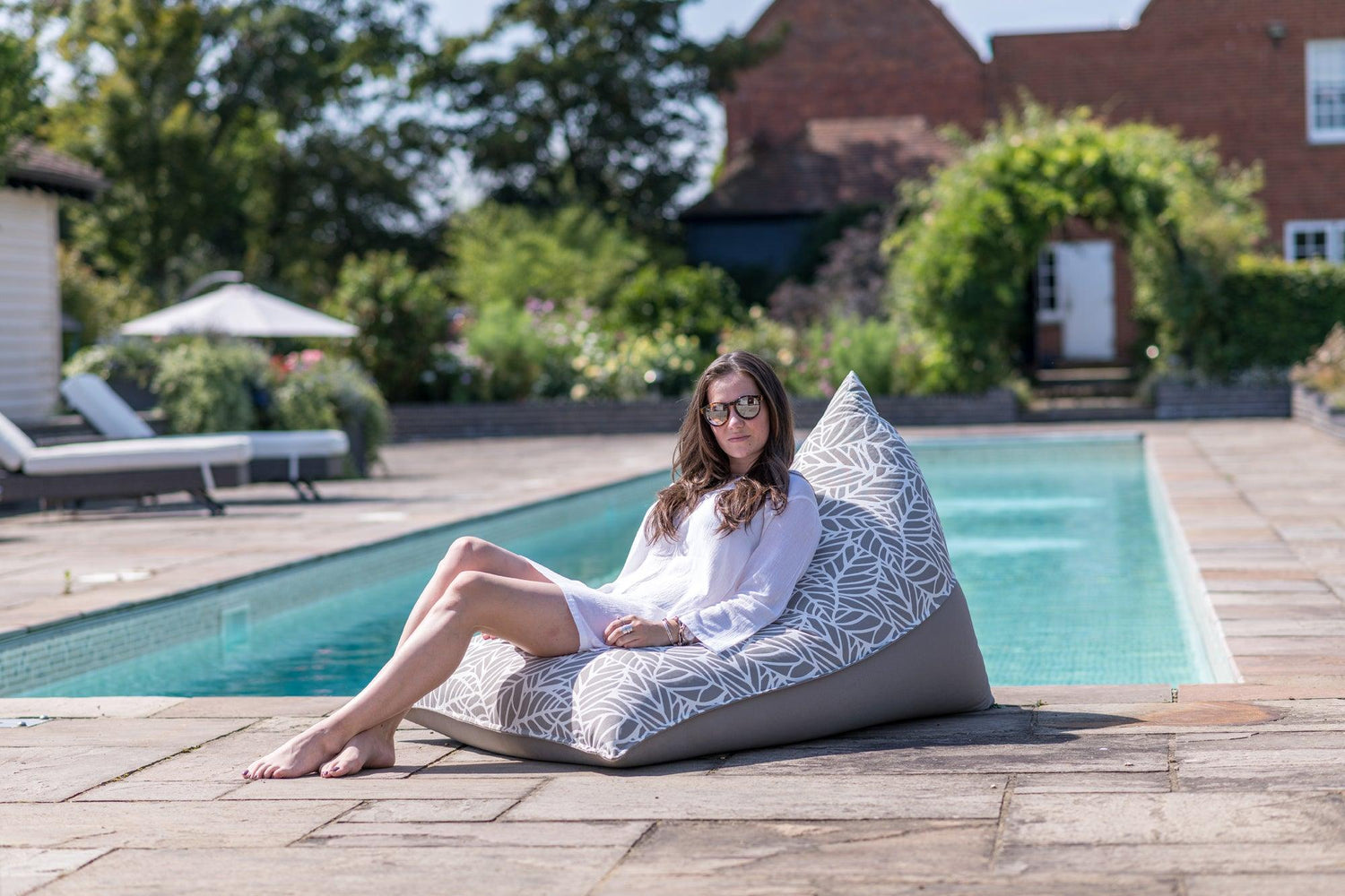 Adult Bean Bag Loungers - armadillosun